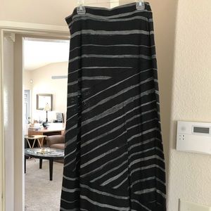 Express long skirt